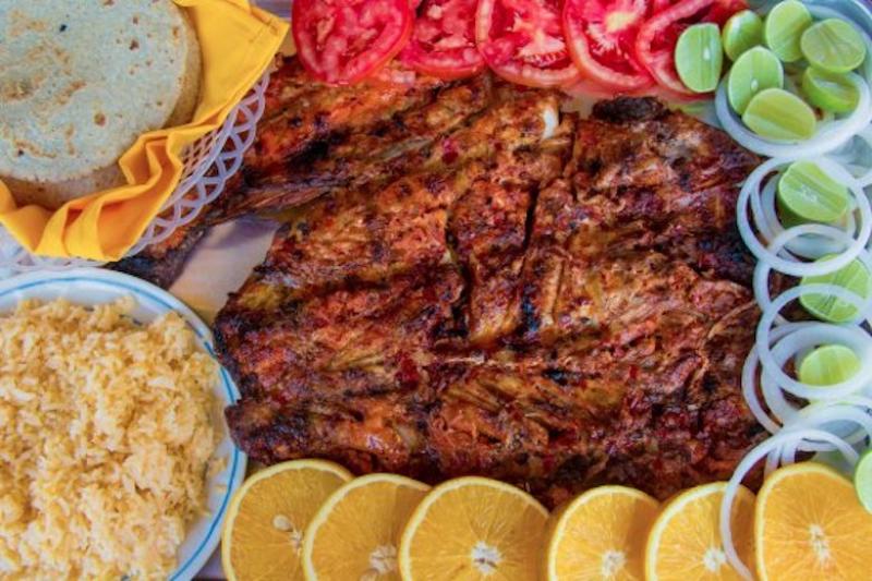 Acapulco con sabor a pescado a la talla - Habla bien de Aca